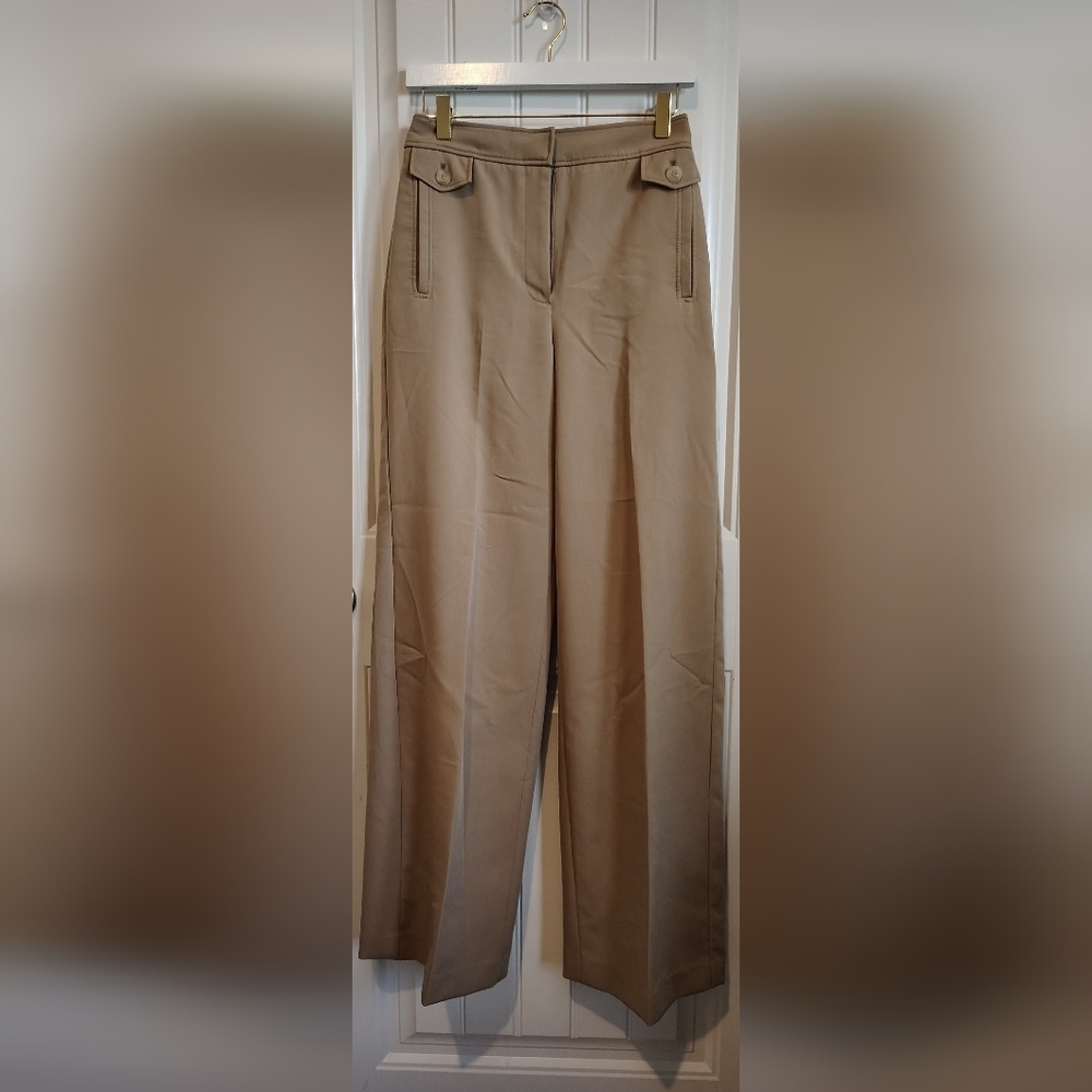 Ann Taylor Wide-Leg Trousers – Size 6 (Beige/Ta